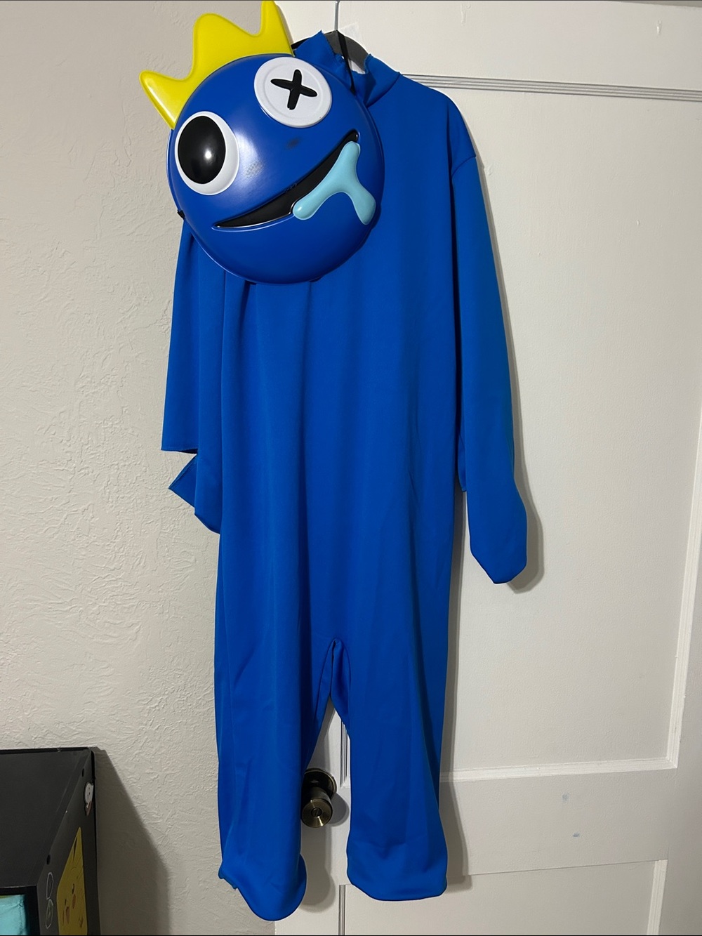 Blue from Rainbow Friends Halloween Costume